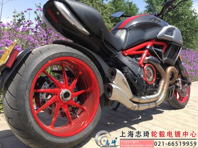 摩托车轮毂改红电镀